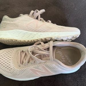 7 1/2 womens sneakers